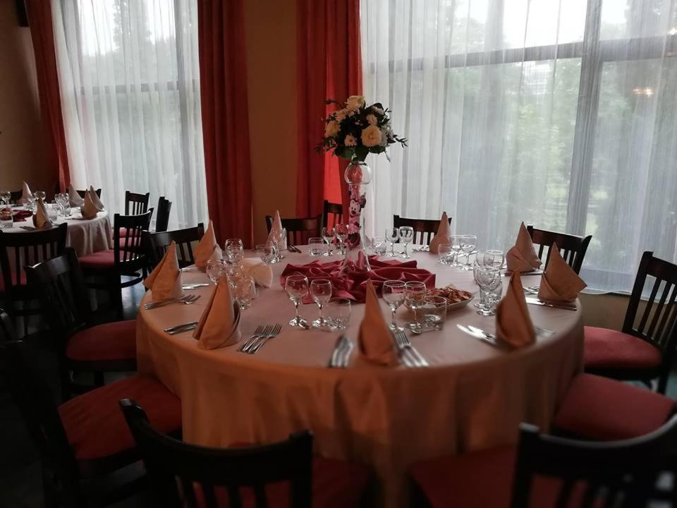 Hotel Express Predeal Luaran gambar