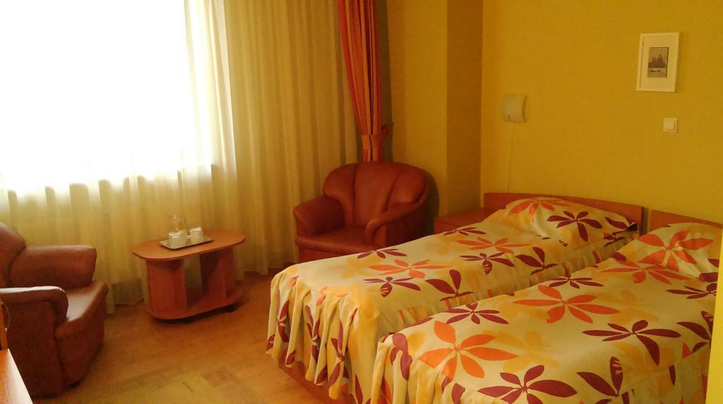 Hotel Express Predeal Bilik gambar